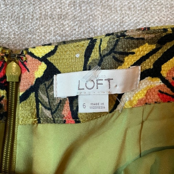 Ann Taylor LOFT Vintage 90's Floral Barkcloth Zip Back Kick Pleat Pencil Skirt - Picture 6 of 10